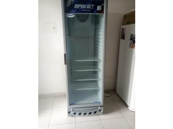 Heladera BRIKET exhibidora - Ideal para negocio