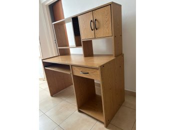 Vendo juego de escritorios y archivero