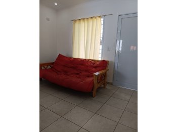 VENDEMOS HERMOSA PROPIEDAD ZONA J. NEWBERY Y PARERA