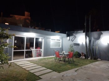 Se vende casa en Barrio Esc. Policía sobre calle Zaccaro