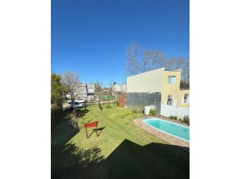 ASPILLAGA VENDE HERMOSA QUINTA EN LAS ACACIAS