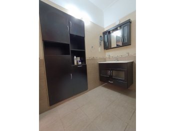 CASA - EN VENTA - ZONA BLAS PARERA Y DON BOSCO