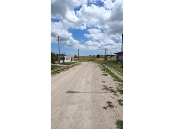 Se vende amplio lote de 645m2 en Loteo La Reina