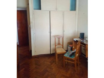 Vendo Departamento 3 dormitorios sobre Peatonal