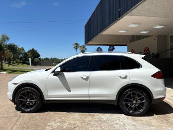 PORSCHE Cayenne 3.6 V6 300HP. Recibo vehiculos