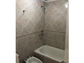 VENTA DPTO AV LAURENCENA Y LA RIOJA 3 DORM.COCHERA