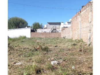 VENTA DE LOTE CALLE GDOR ANTELO