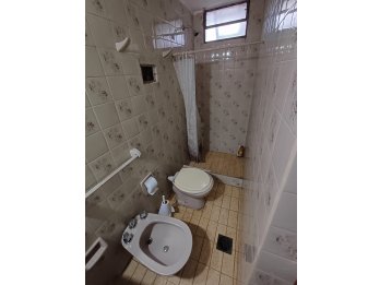 Vende Casa sobre Avenida Antonio Crespo