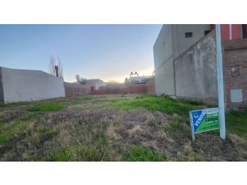 Delgado Roustan casi Blas Parera, Acceso Norte