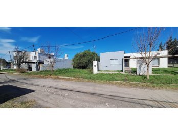 TERRENO EN VENTA ZONA CEMENTERIO, ORO VERDE ‼️‼️