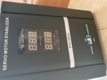 Estabilizador / Elevador de Tensi&oacute;n 10KVA (Servomotor)