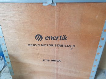 Estabilizador / Elevador de Tensión 10KVA (Servomotor)