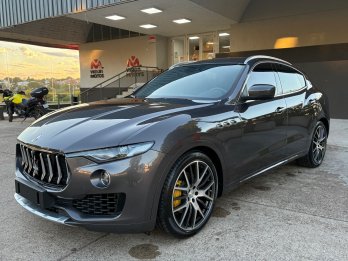MASERATI Levante. Recibo vehiculos
