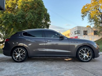 MASERATI Levante. Recibo vehiculos