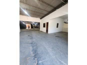 VENDO GALPON MULTIRUBRO-SE ESCUCHA PERMUTA