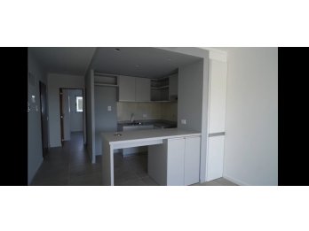 VENDO DEPARTAMENTO - 1 DORM C/COCHERA - PLENO PARQUE URQUIZA