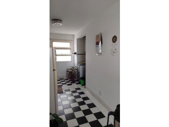 DEPARTAMENTO CENTRICO CON COCHERA