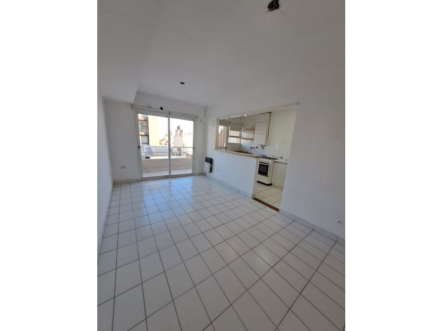 DEPARTAMENTO EN VENTA EN CALLE 9 DE JULIO