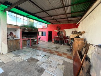OPORTUNIDAD CASA A LA VENTA EN CALLE SOLDADO MOSTO