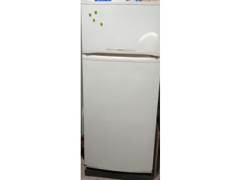 Heladera en uso- excelente funcionamiento