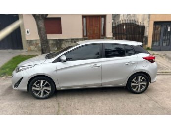 TOYOTA YARIS 1.5 XLS PACK CVT  AÑO 2.021