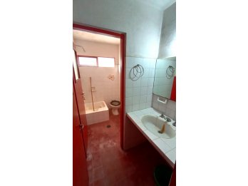 VENTA DE CASA EN CALLE MONTE CASERO