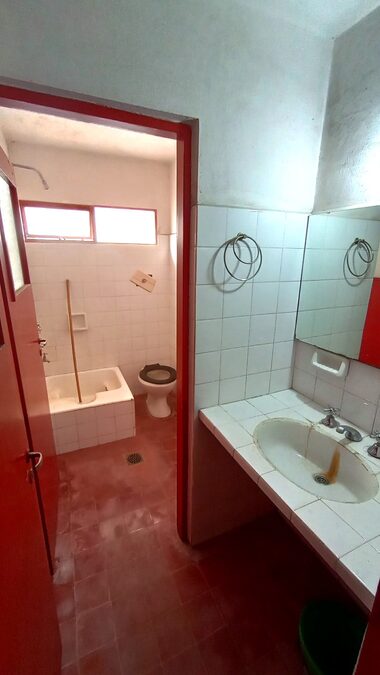 VENTA DE CASA EN CALLE MONTE CASERO