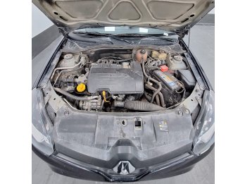 RENAULT CLIO MIO CONFORT - 2015 - 179.000 KMS