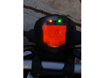 KTM Duke 200 Año 2023 1400 km impecableee