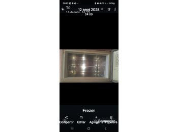 Vendo heladera con frezzer columbia