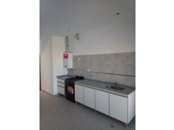 CASA A LA VENTA DE 1 DORMITORIO EN CALLE ISLA SOLEDAD