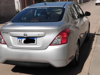 Nissan Versa 2021