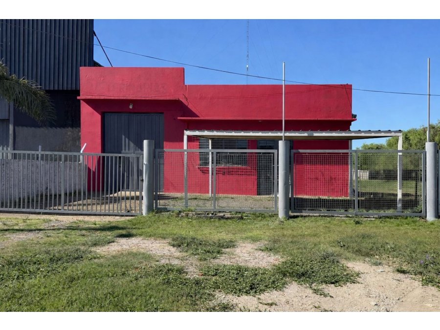 SE ALQUILA GALPÓN/DEPOSITO EN R12, FRENTE AL SALON LOS SILOS