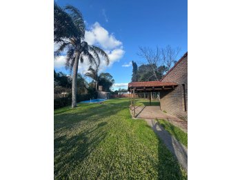 HERMOSA CASA QUINTA EN VENTA - AMPLIO TERRENO