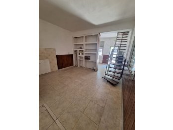 EN VENTA DUPLEX SOBRE CALLE FELICIANO