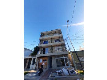 🏬 NUEVO INGRESO – LOCAL COMERCIAL EN ALQUILER