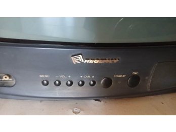 TELEVISOR REGENCY 21 PULGADAS