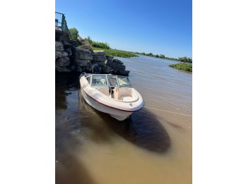 LANCHA HURACAN 460 CON JOHNSON 40