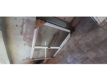 Vendo ventana aluminio 1x1,50mt