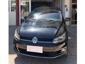 Vw Fox Highline 1.6 c/GNC 2015