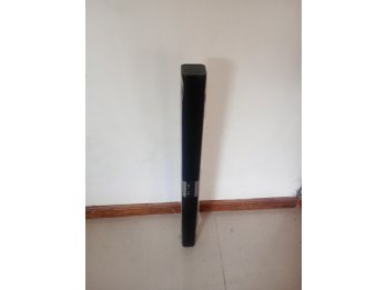 Se vende parlante nuevo sin uso.