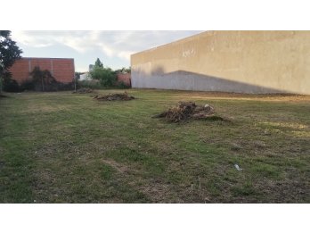 Vendo terreno 20 x 50  zona restaurante el portal