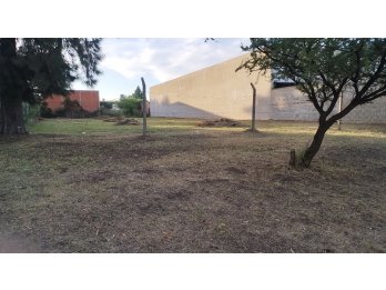 Vendo terreno 20 x 50  zona restaurante el portal