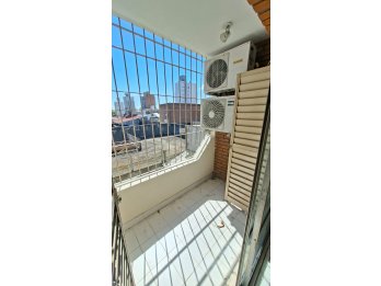 vendo impecable departamento a dos cuadras casa de Gobierno