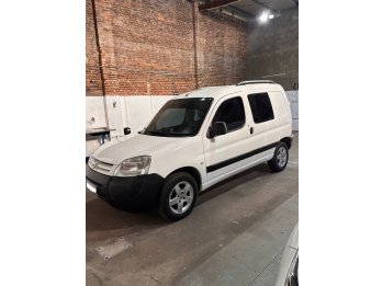 VENDO BERLINGO 2018 HDI