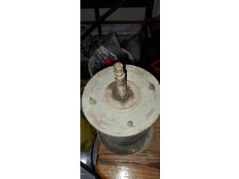 Motor monofásico de 2 hp y uno de 3/4 hp