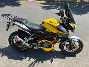 NS 200 2019, lista para viajar, en excelente estado