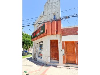 ALQUILO DEPTO EN PLANTA ALTA DE 2 DORMITORIOS