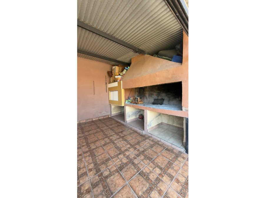 EN VENTA CASA SAN BENITO - EXCELENTE ZONA