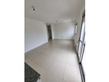 HERMOSO DEPTO 8VO PISO CALLE PLUMERILLO